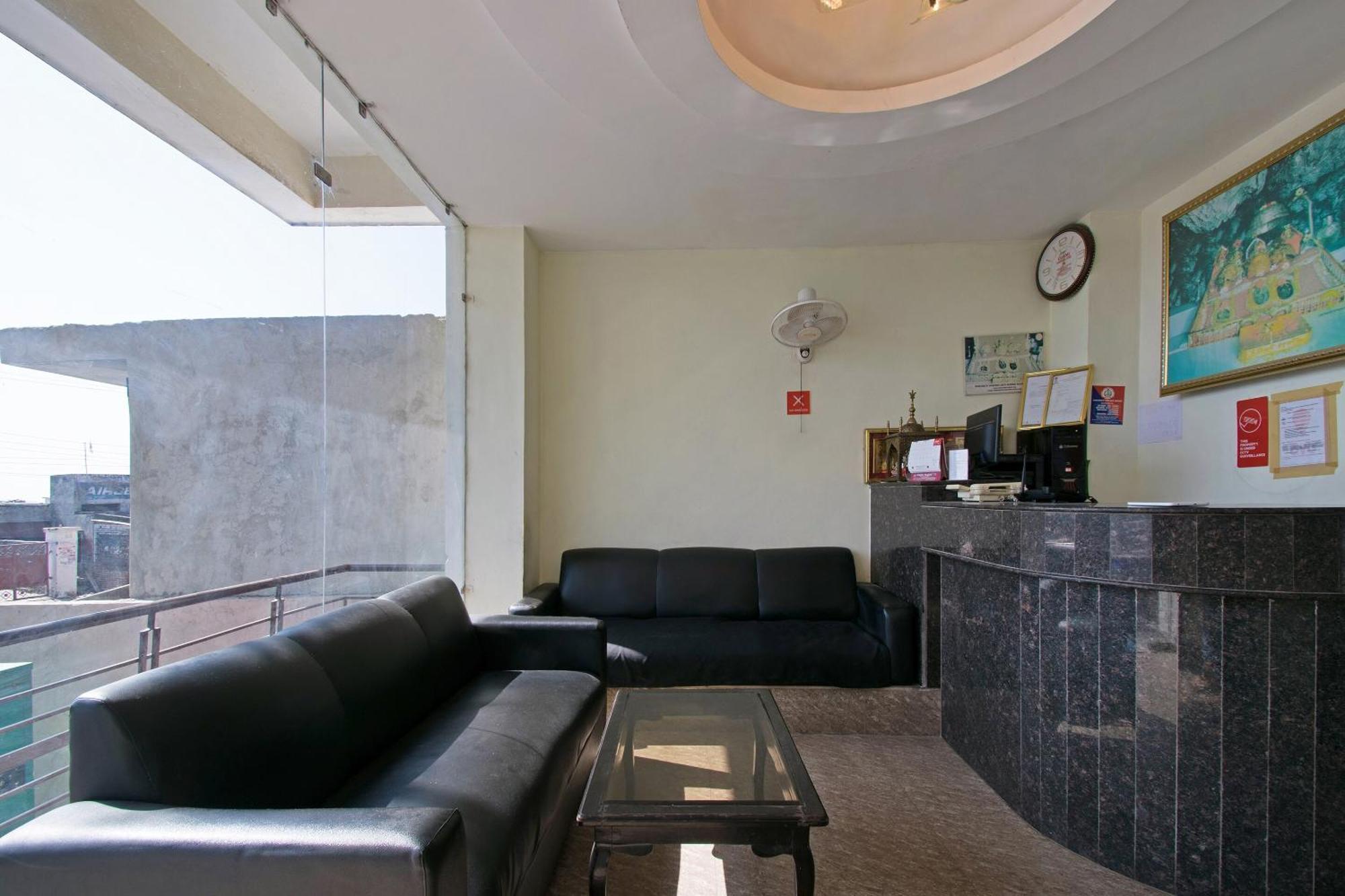 Oyo Hotel Triund Regency Katra  Extérieur photo