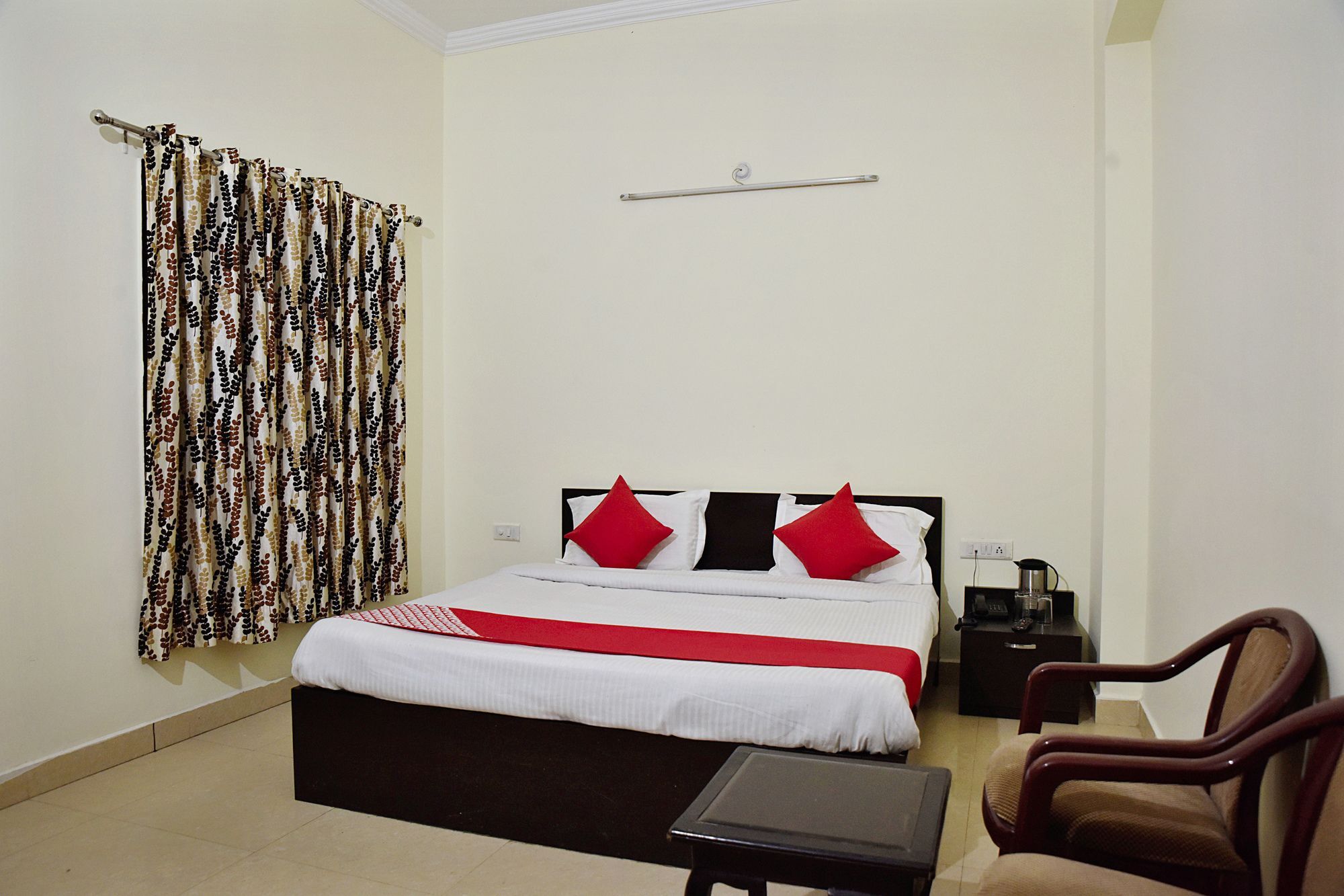 Oyo Hotel Triund Regency Katra  Extérieur photo